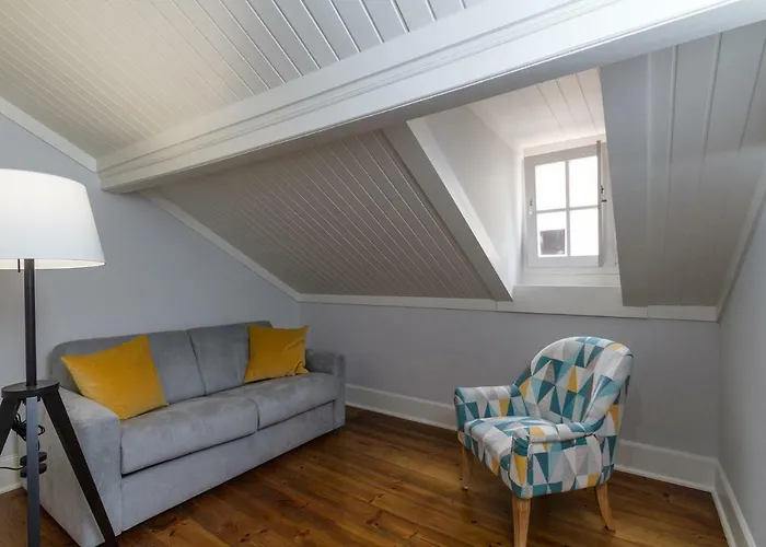 Aq 188 בית הארחה קוימברה