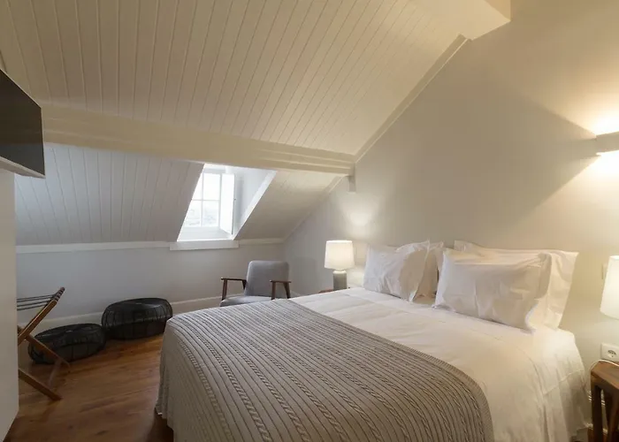 Aq 188 בית הארחה