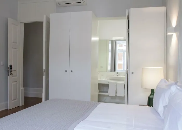 Aq 188 4* קוימברה